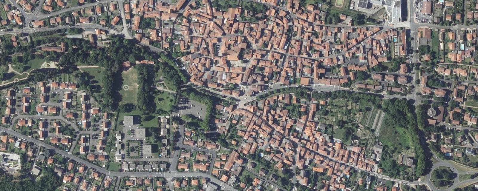Vue aérienne de Cébazat (Puy-de-Dôme)