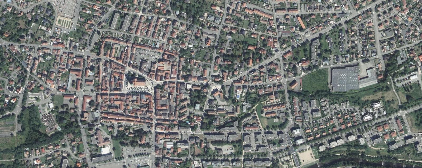 Vue aérienne de Cernay (Haut-Rhin)