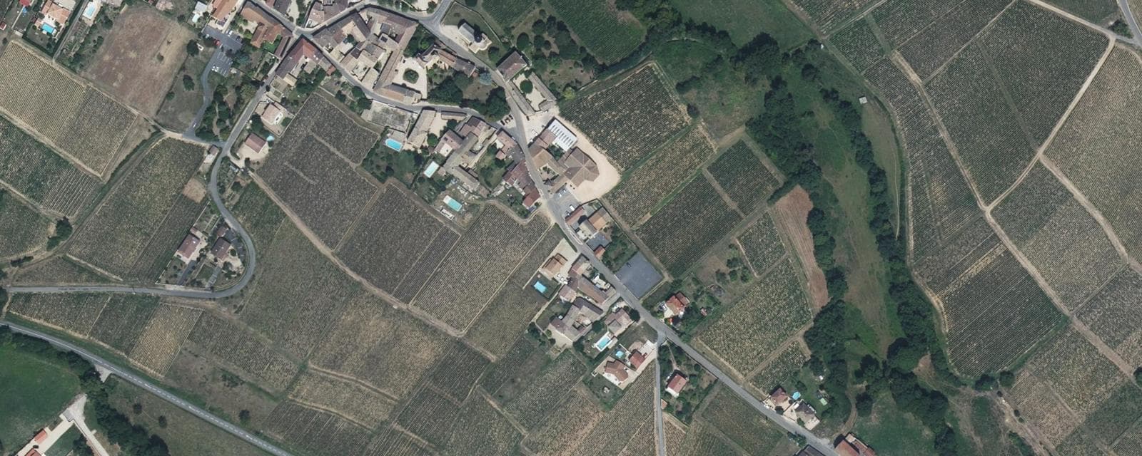 Vue aérienne de Chânes (Saône-et-Loire)