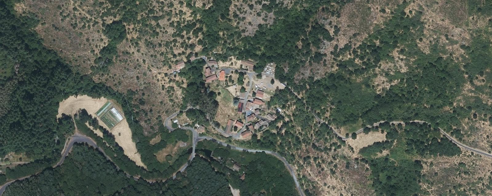 Vue aérienne de Chazelles (Haute-Loire)