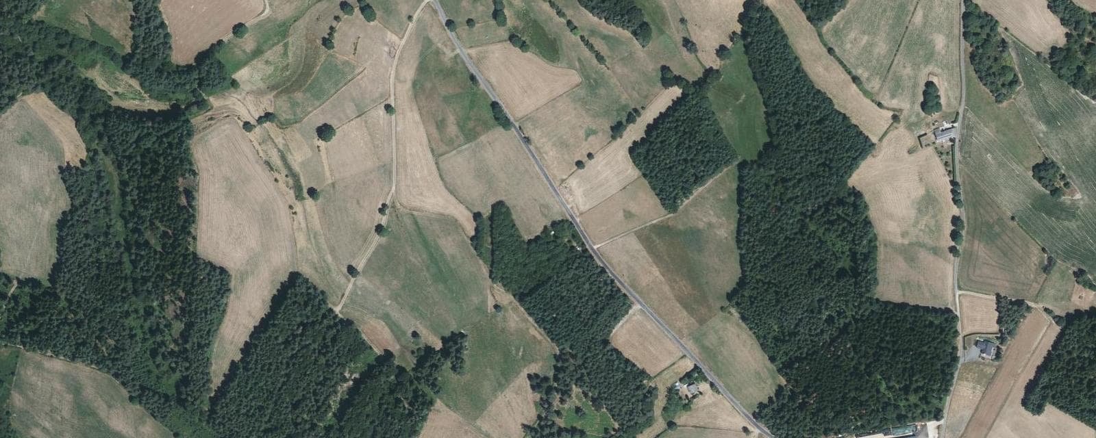 Vue aérienne de Chenereilles (Haute-Loire)