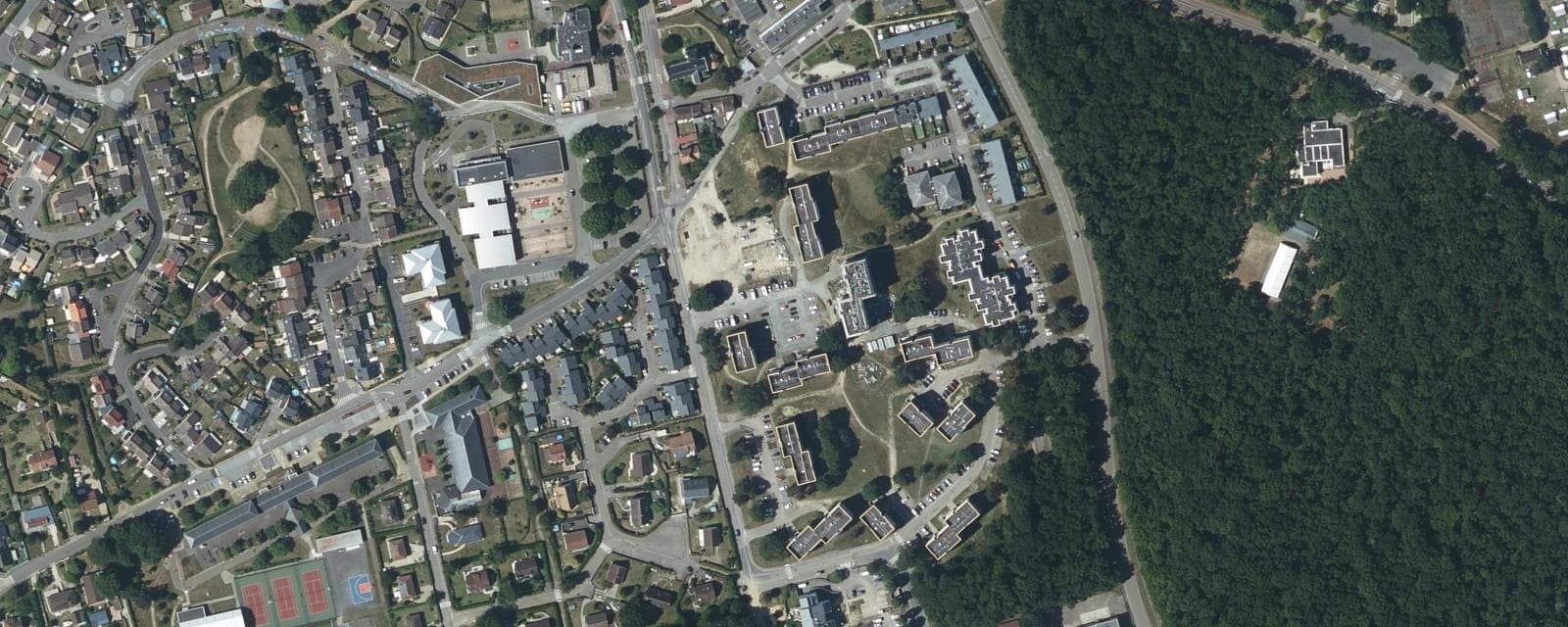 Vue aérienne de Cléon (Seine-Maritime)
