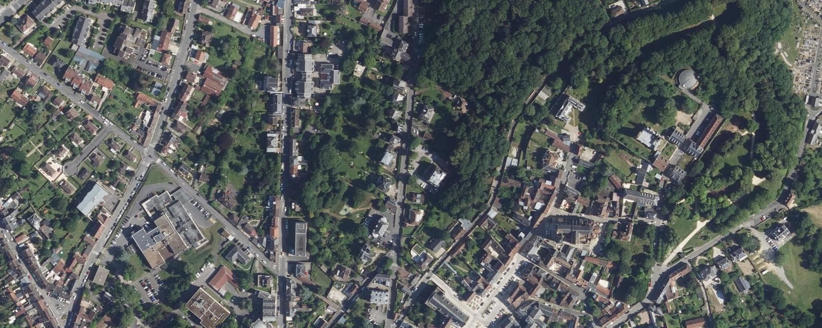 Vue aérienne de Clermont (Oise)
