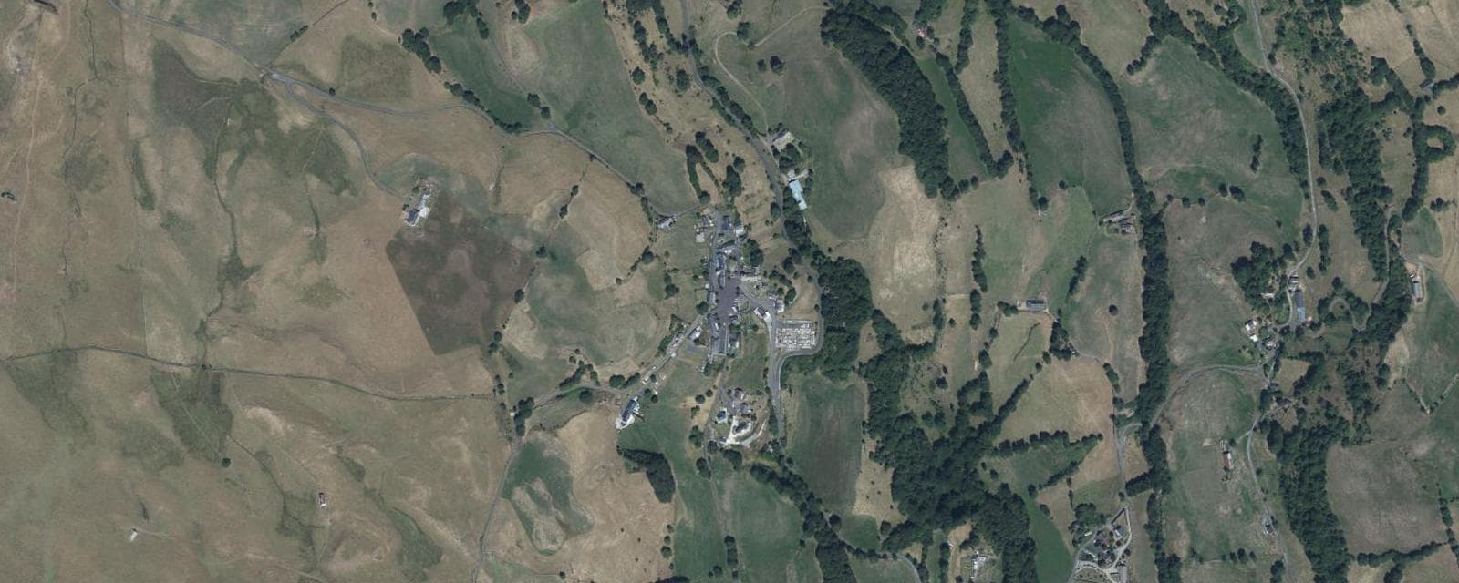 Vue aérienne de Collandres (Cantal)