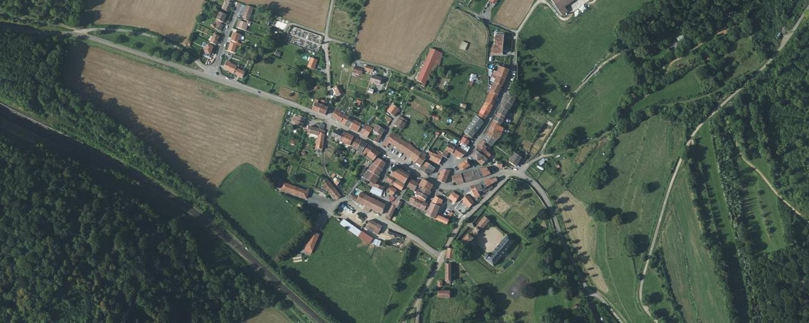 Vue aérienne de Colmey (Meurthe-et-Moselle)