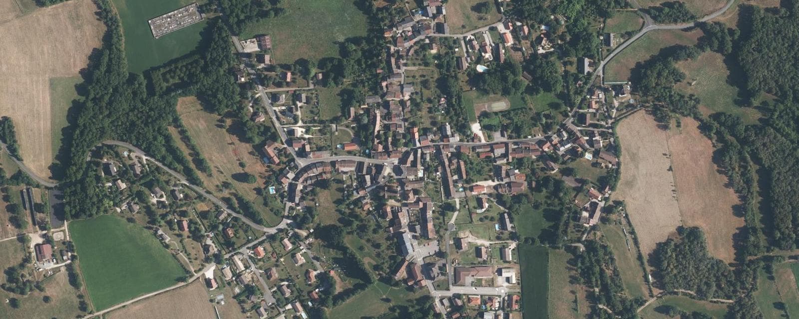 Vue aérienne de Contrevoz (Ain)