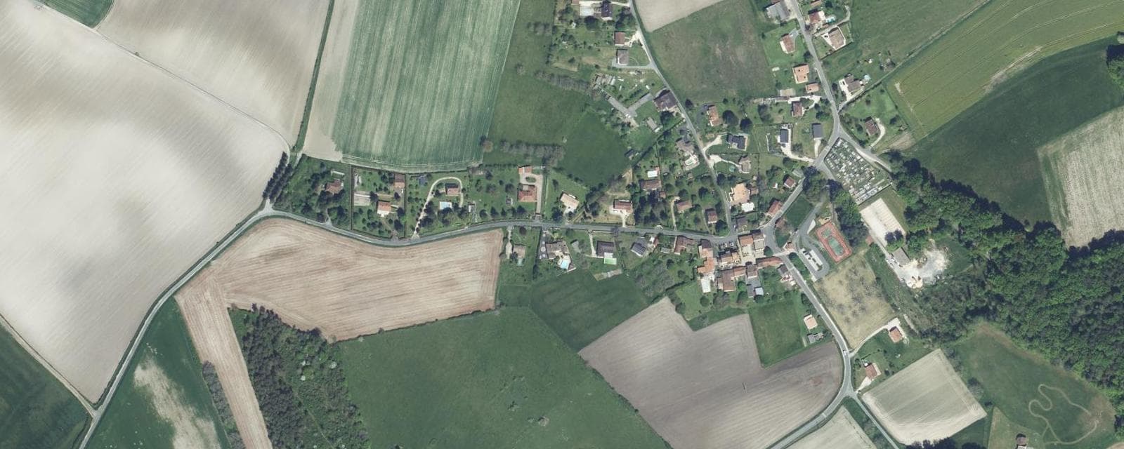 Vue aérienne de Cornille (Dordogne)