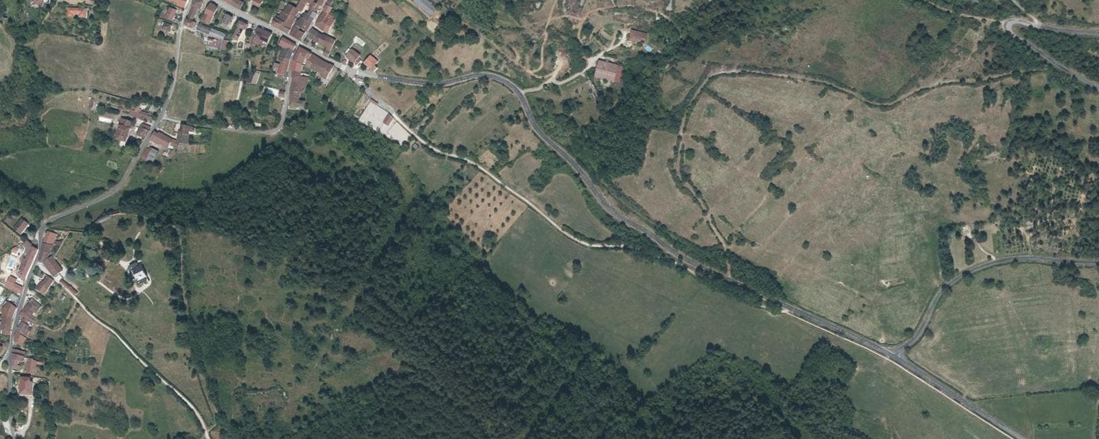 Vue aérienne de Courmangoux (Ain)