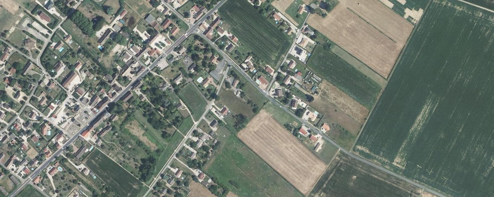 Vue aérienne de Damerey (Saône-et-Loire)