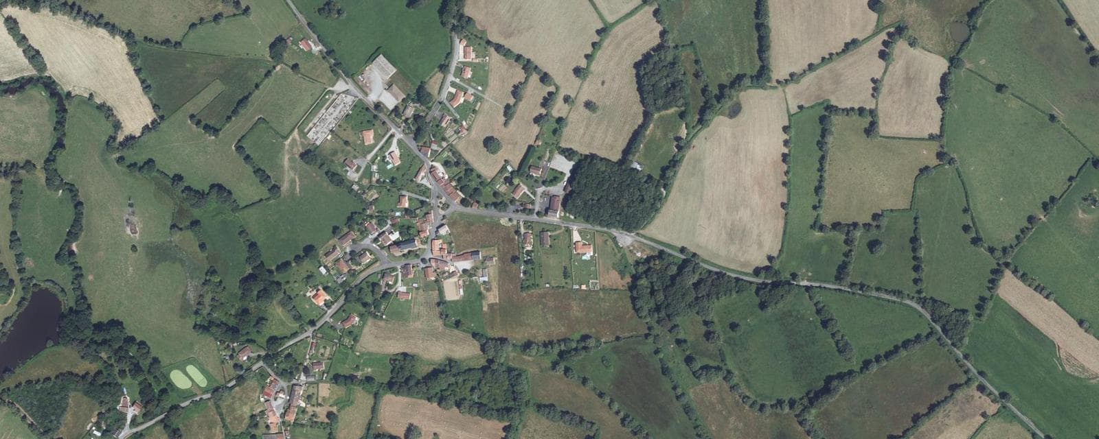 Vue aérienne de Dinsac (Haute-Vienne)