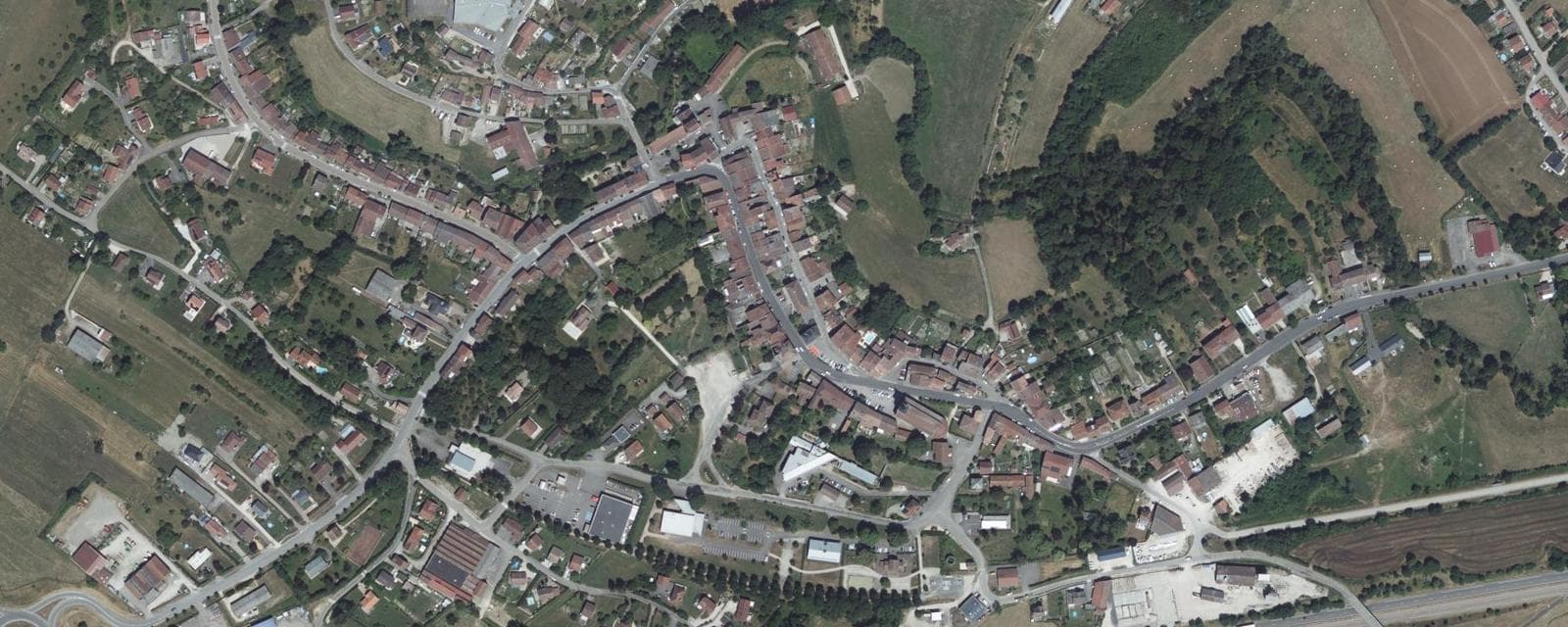 Vue aérienne de Dompaire (Vosges)