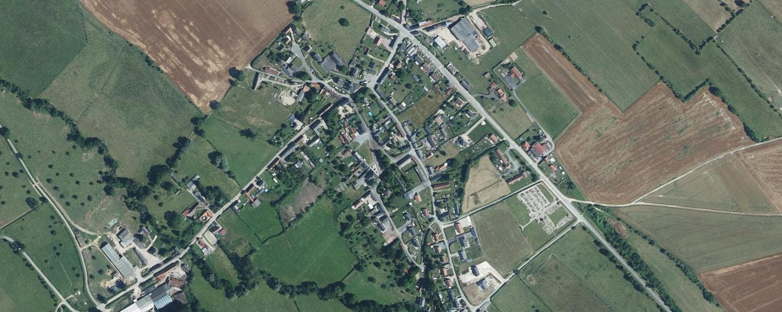 Vue aérienne de Douvrend (Seine-Maritime)