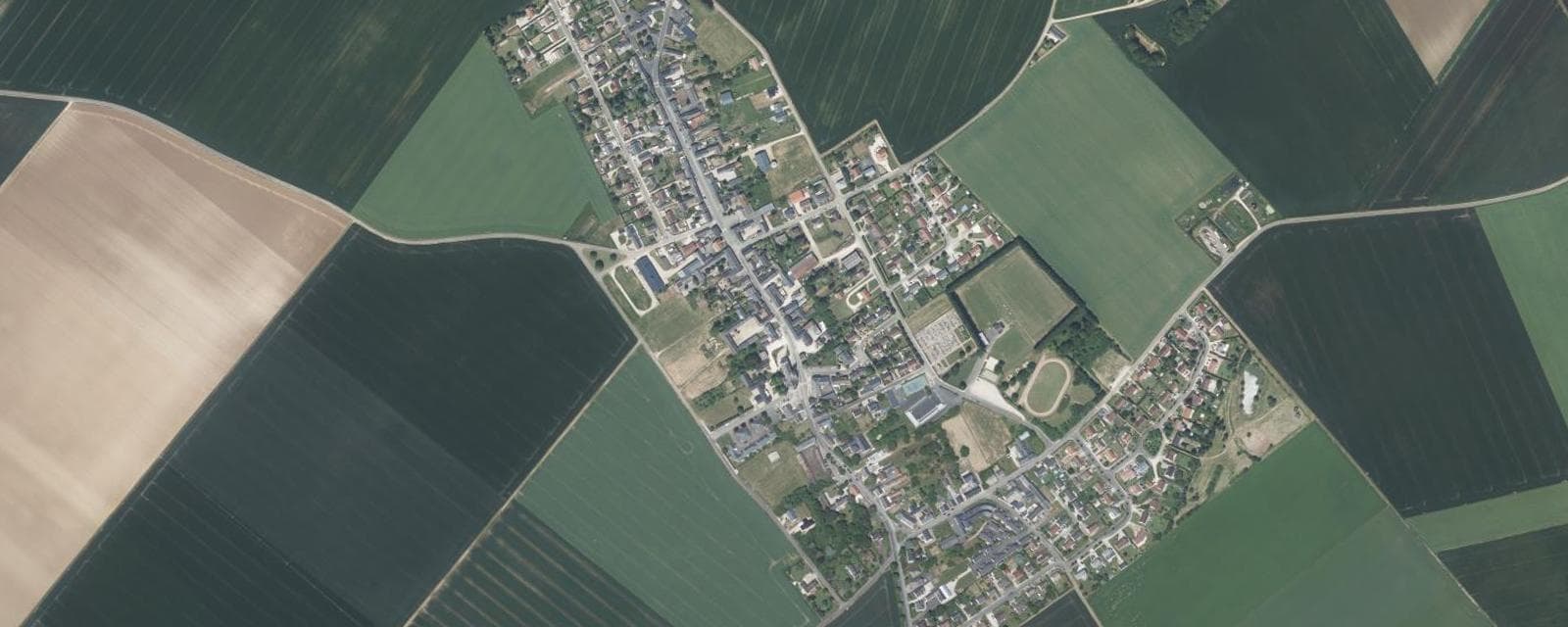 Vue aérienne de Épieds-en-Beauce (Loiret)