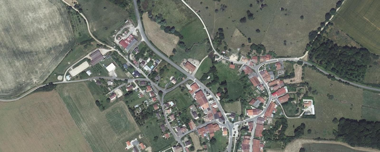 Vue aérienne de Érize-la-Brûlée (Meuse)