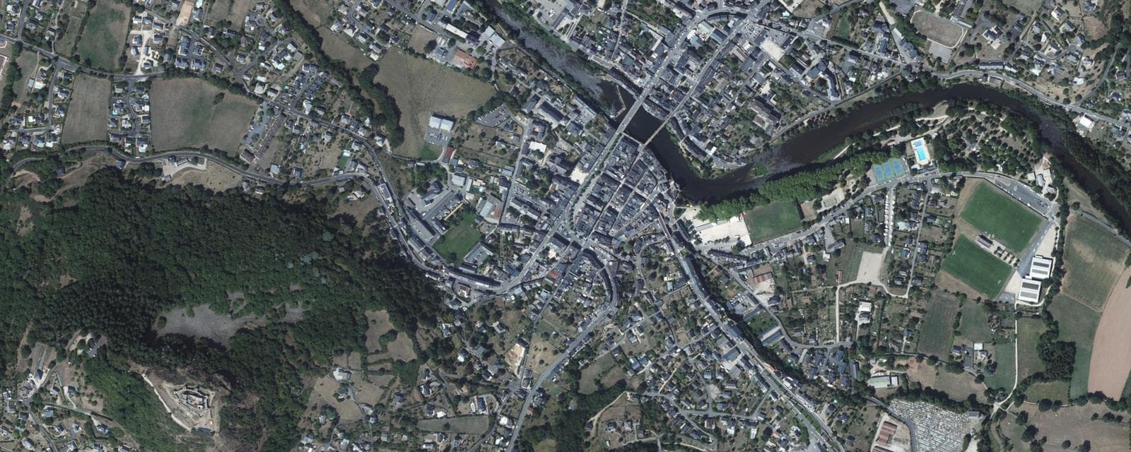 Vue aérienne de Espalion (Aveyron)