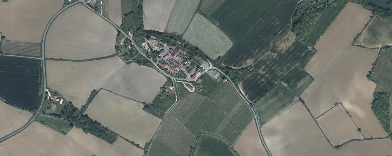 Vue aérienne de Espiens (Lot-et-Garonne)