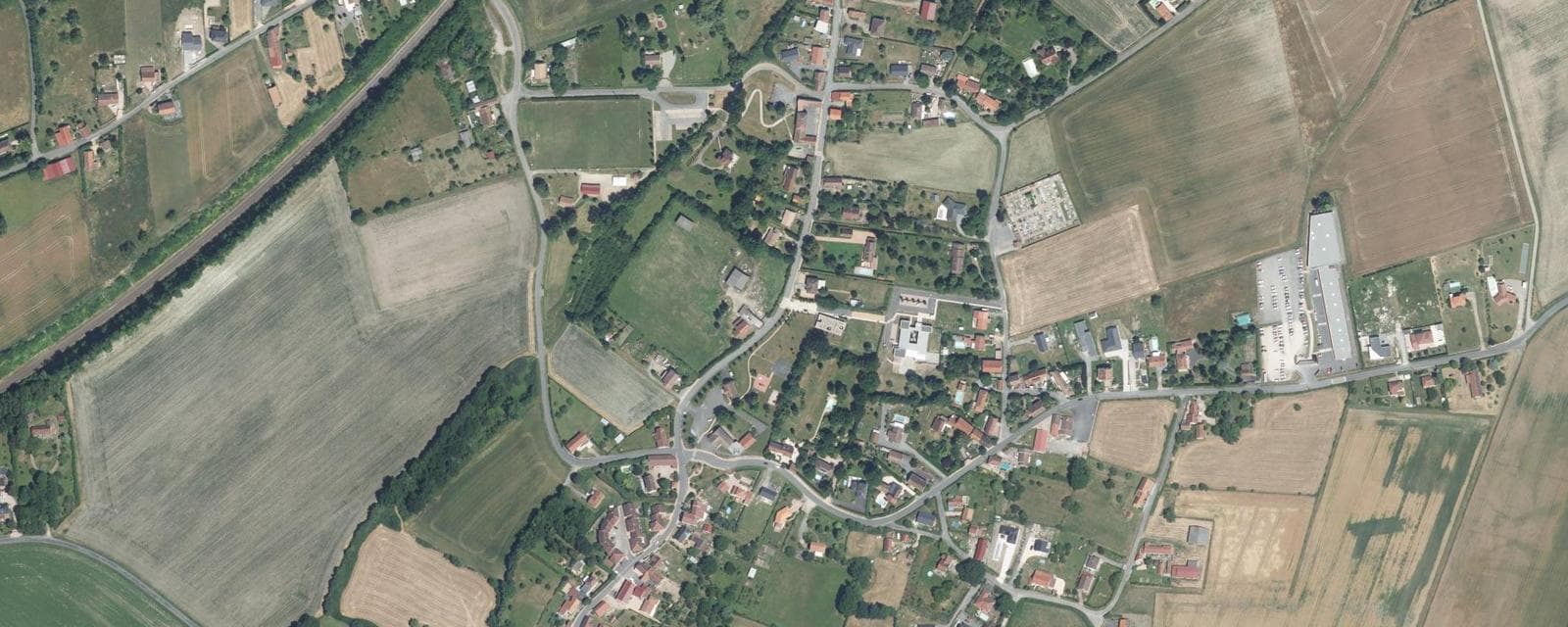 Vue aérienne de Espinasse-Vozelle (Allier)