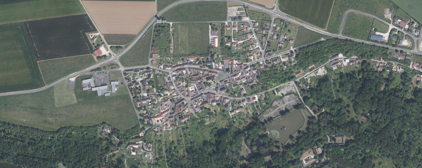 Vue aérienne de Estouy (Loiret)