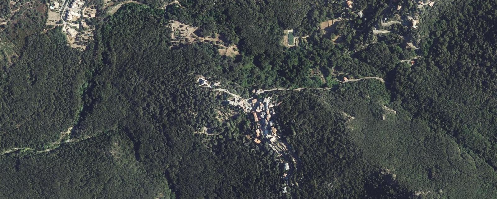 Vue aérienne de Farinole (Haute-Corse)
