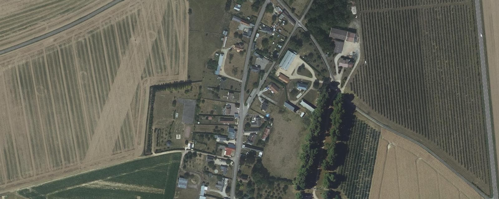 Vue aérienne de Faverolles-la-Campagne (Eure)