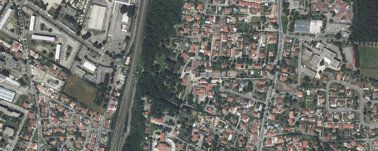 Vue aérienne de Feyzin (Rhône)
