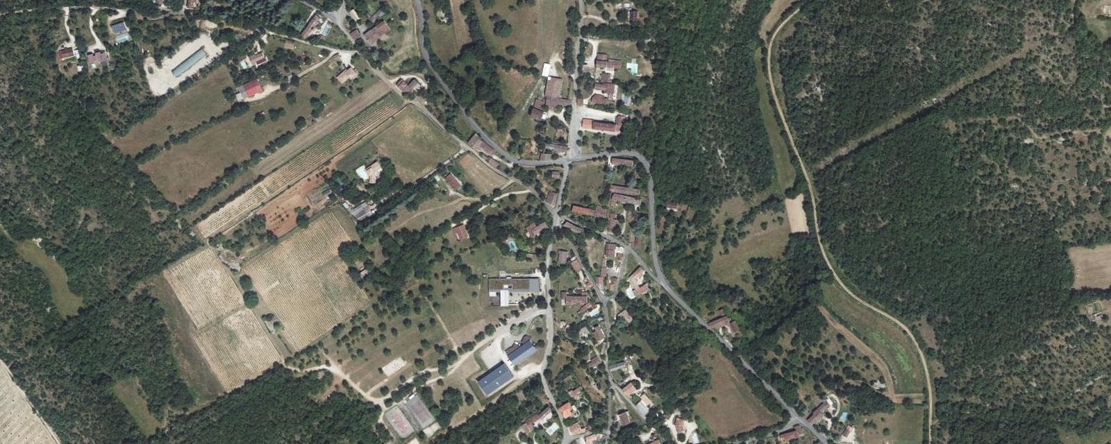 Vue aérienne de Flaujac-Poujols (Lot)