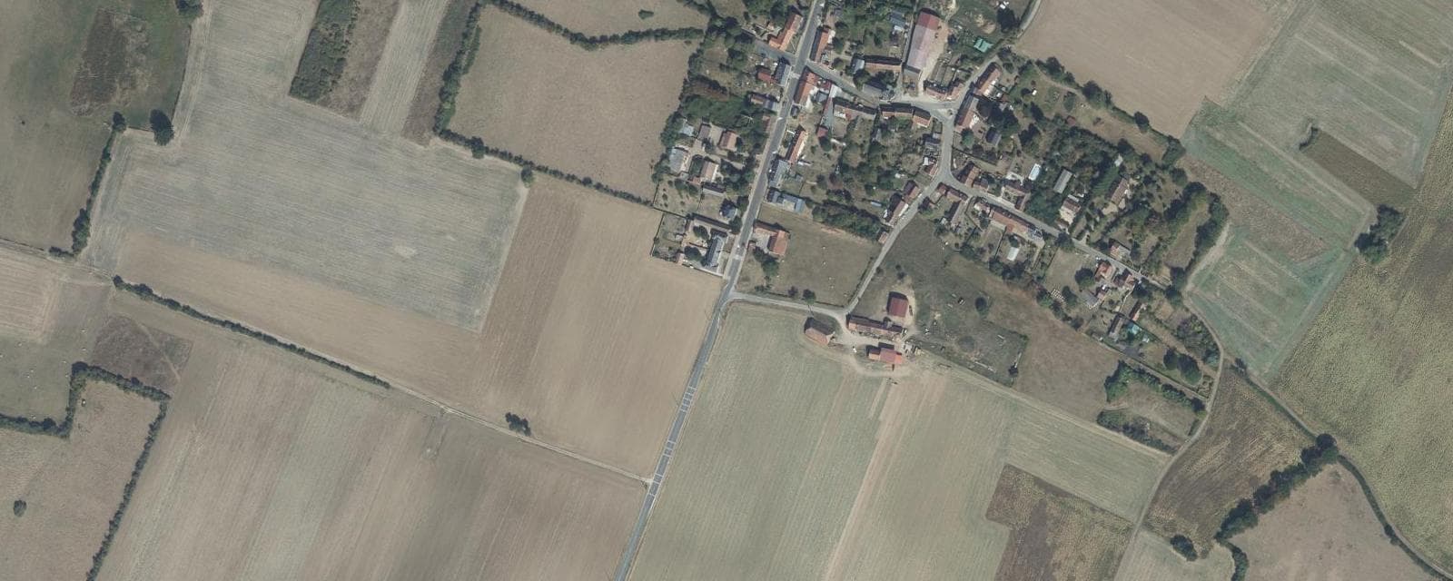 Vue aérienne de Flavigny (Cher)