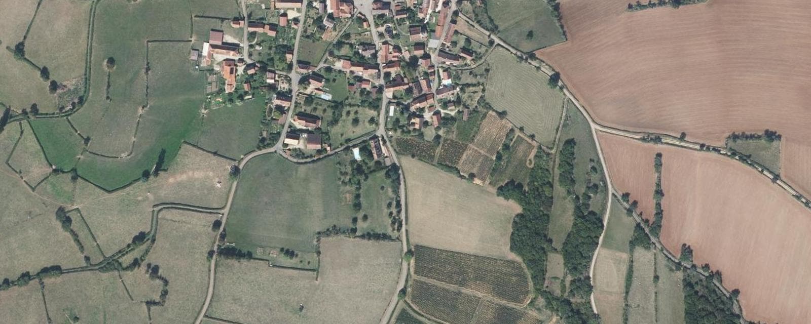 Vue aérienne de Fley (Saône-et-Loire)