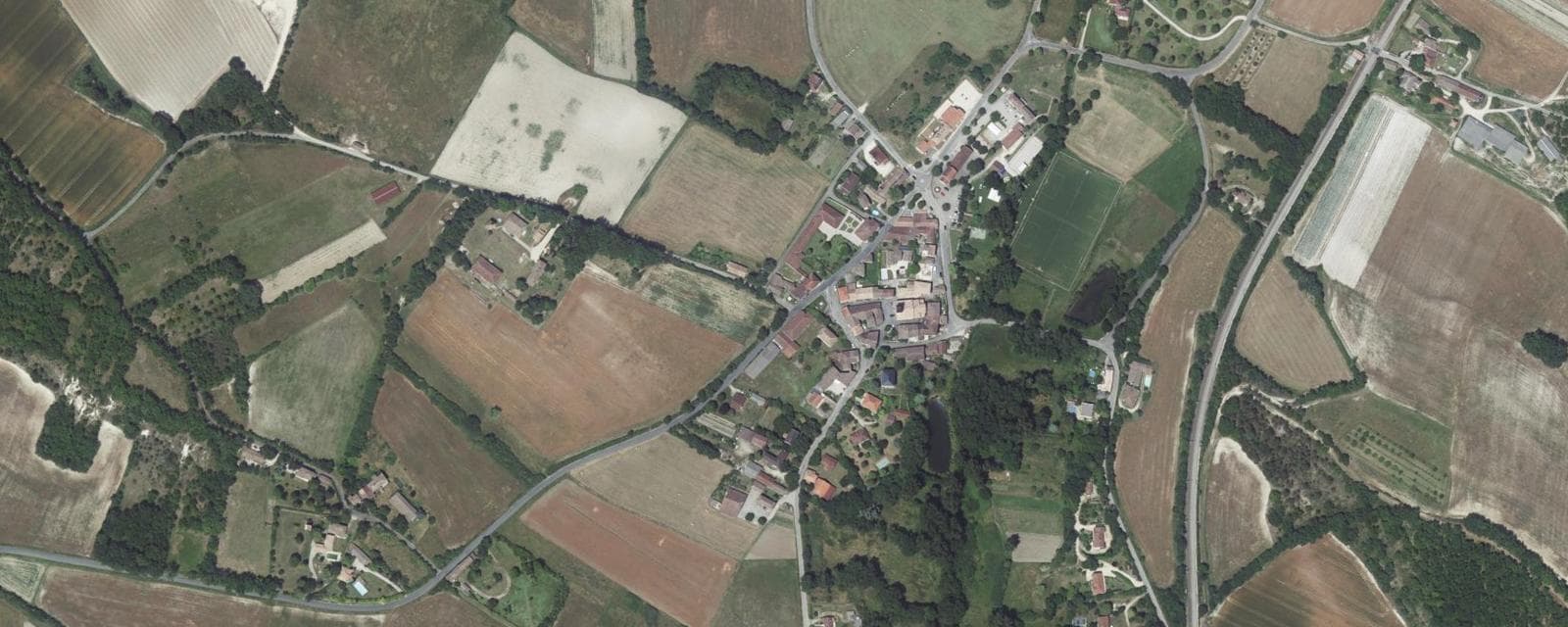Vue aérienne de Fontanes (Lot)