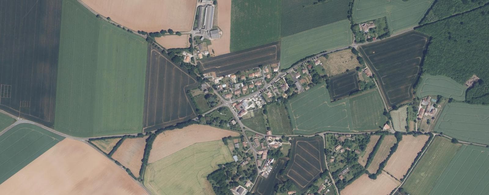Vue aérienne de Fontivillié (Deux-Sèvres)
