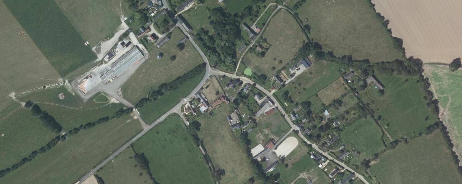 Vue aérienne de Fry (Seine-Maritime)