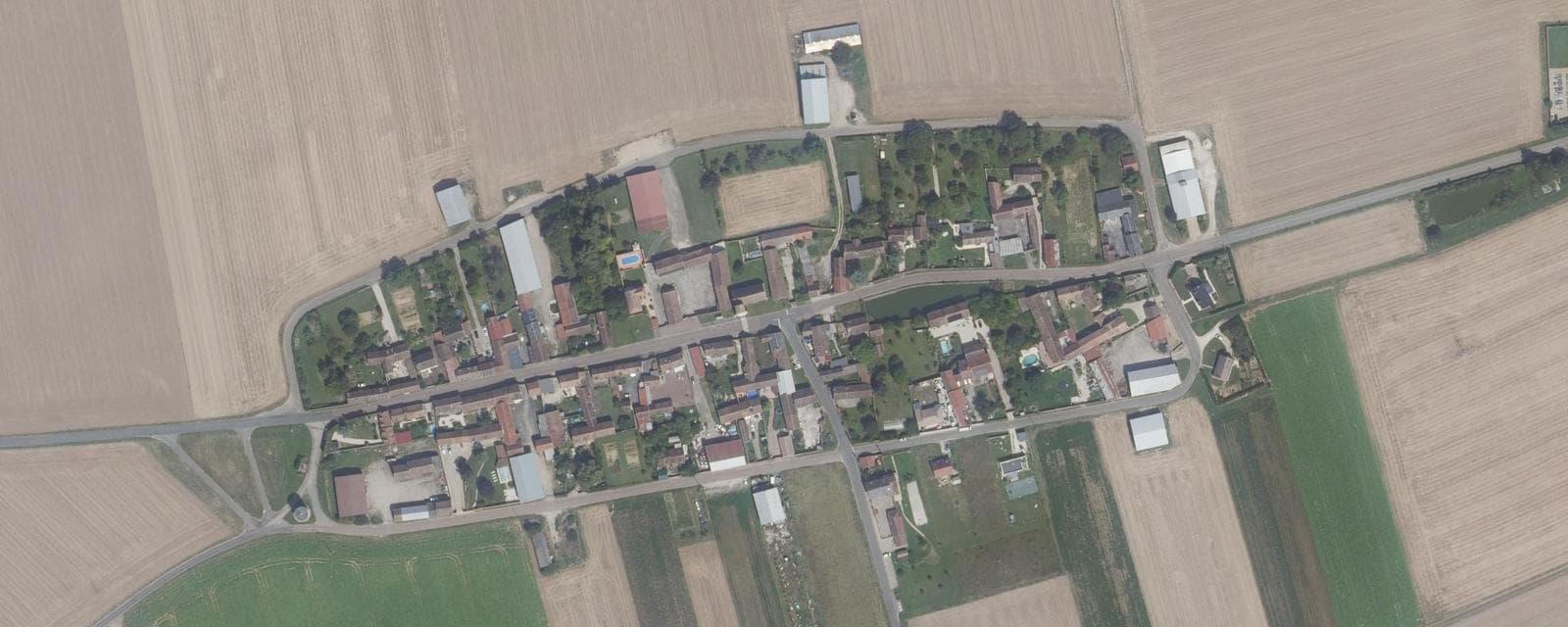 Vue aérienne de Garentreville (Seine-et-Marne)