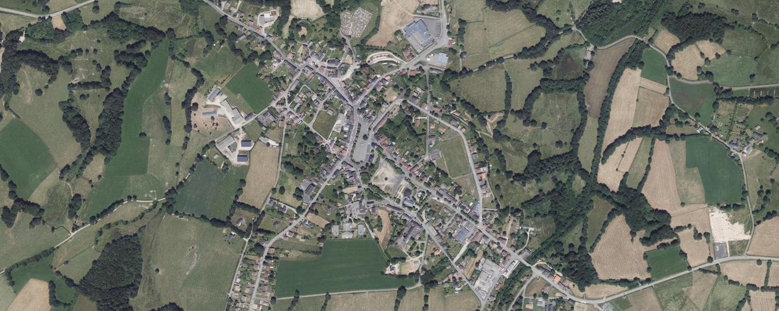 Vue aérienne de Giat (Puy-de-Dôme)