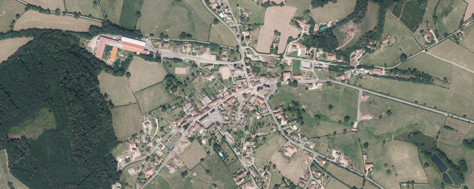 Vue aérienne de Gibles (Saône-et-Loire)