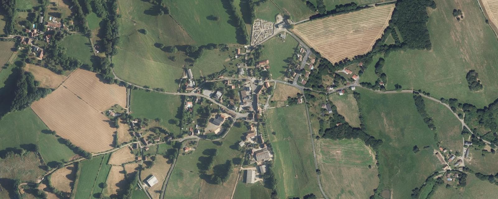 Vue aérienne de Glanges (Haute-Vienne)