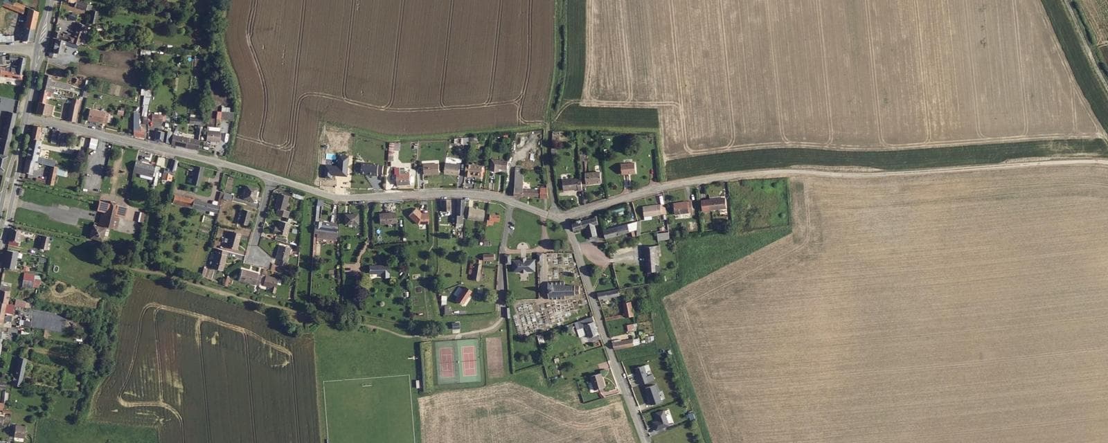Vue aérienne de Golancourt (Oise)