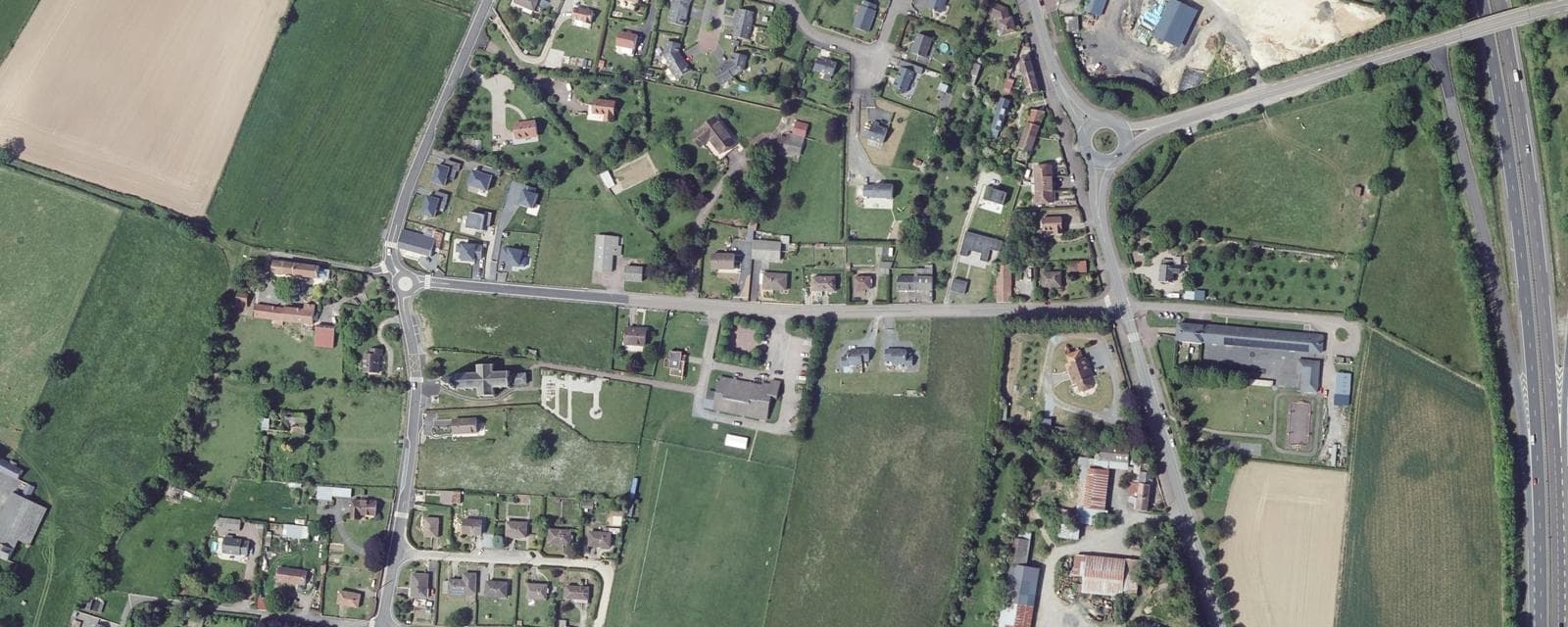 Vue aérienne de Grainville-Langannerie (Calvados)