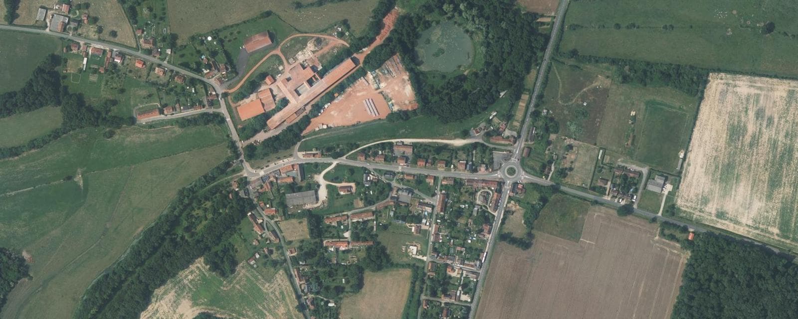 Vue aérienne de Grossouvre (Cher)