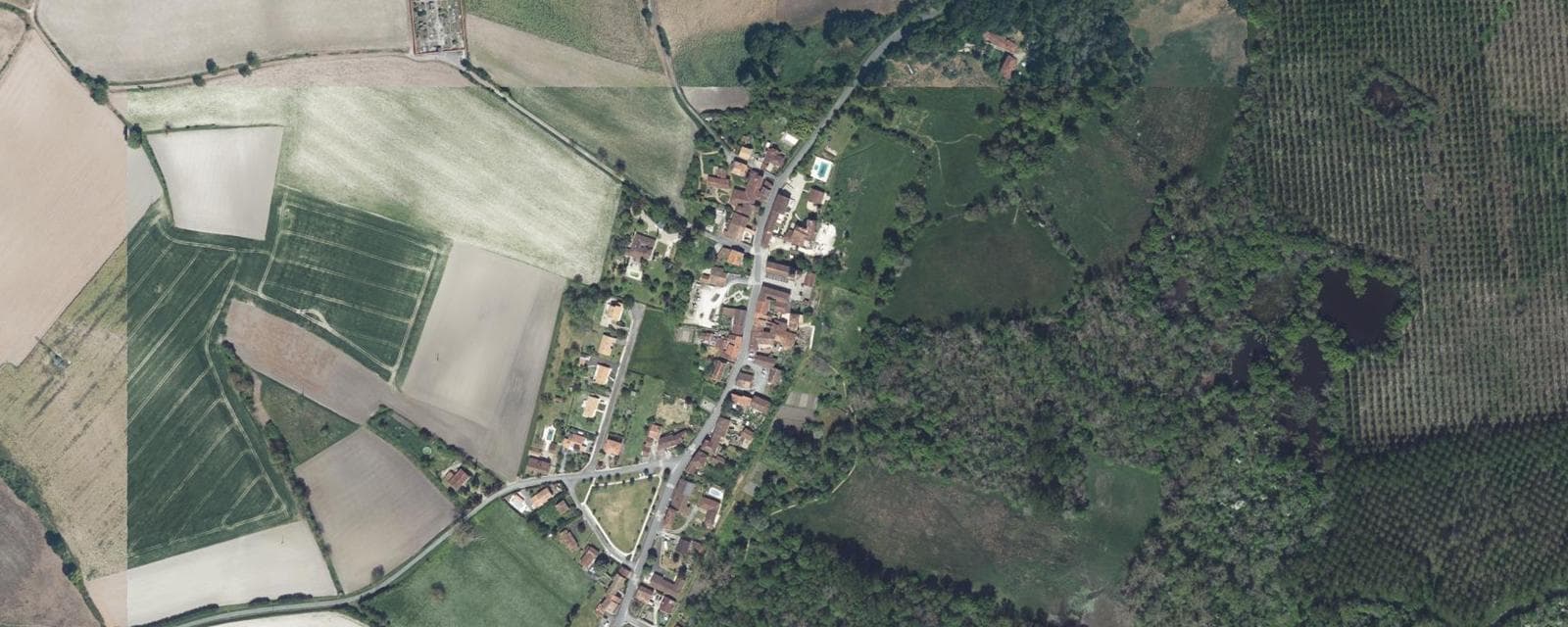 Vue aérienne de Gurat (Charente)