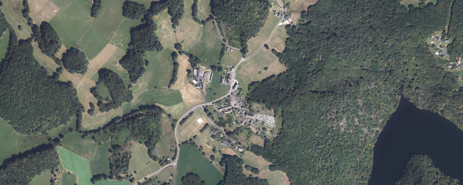 Vue aérienne de Hautefage (Corrèze)
