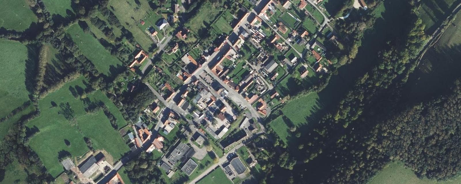 Vue aérienne de Heuchin (Pas-de-Calais)