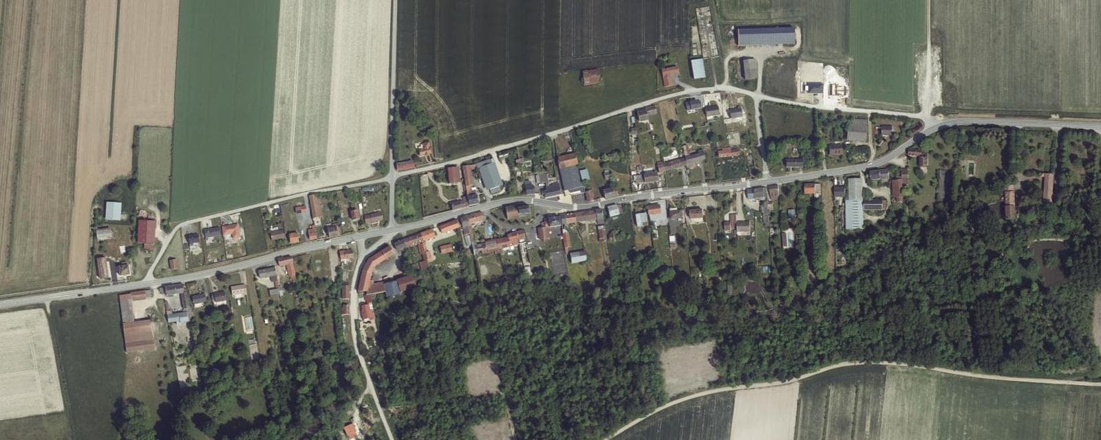 Vue aérienne de Houdilcourt (Ardennes)
