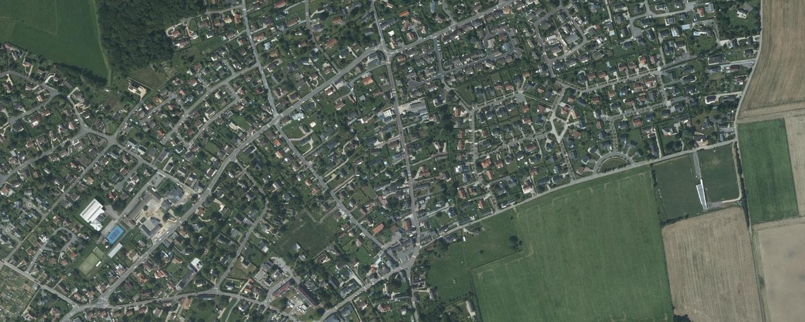 Vue aérienne de Houppeville (Seine-Maritime)