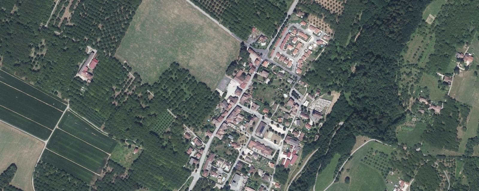 Vue aérienne de Izeron (Isère)