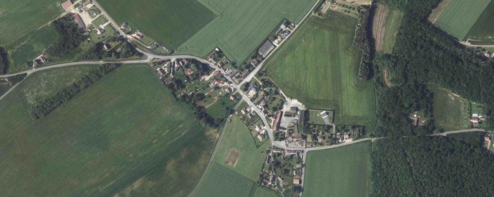 Vue aérienne de Jaudrais (Eure-et-Loir)