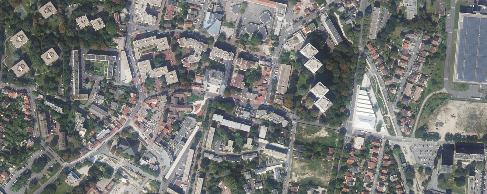 Vue aérienne de L'Haÿ-les-Roses (Val-de-Marne)