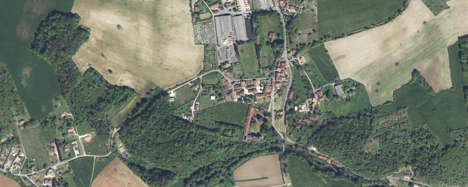Vue aérienne de La Chapelle-Faucher (Dordogne)