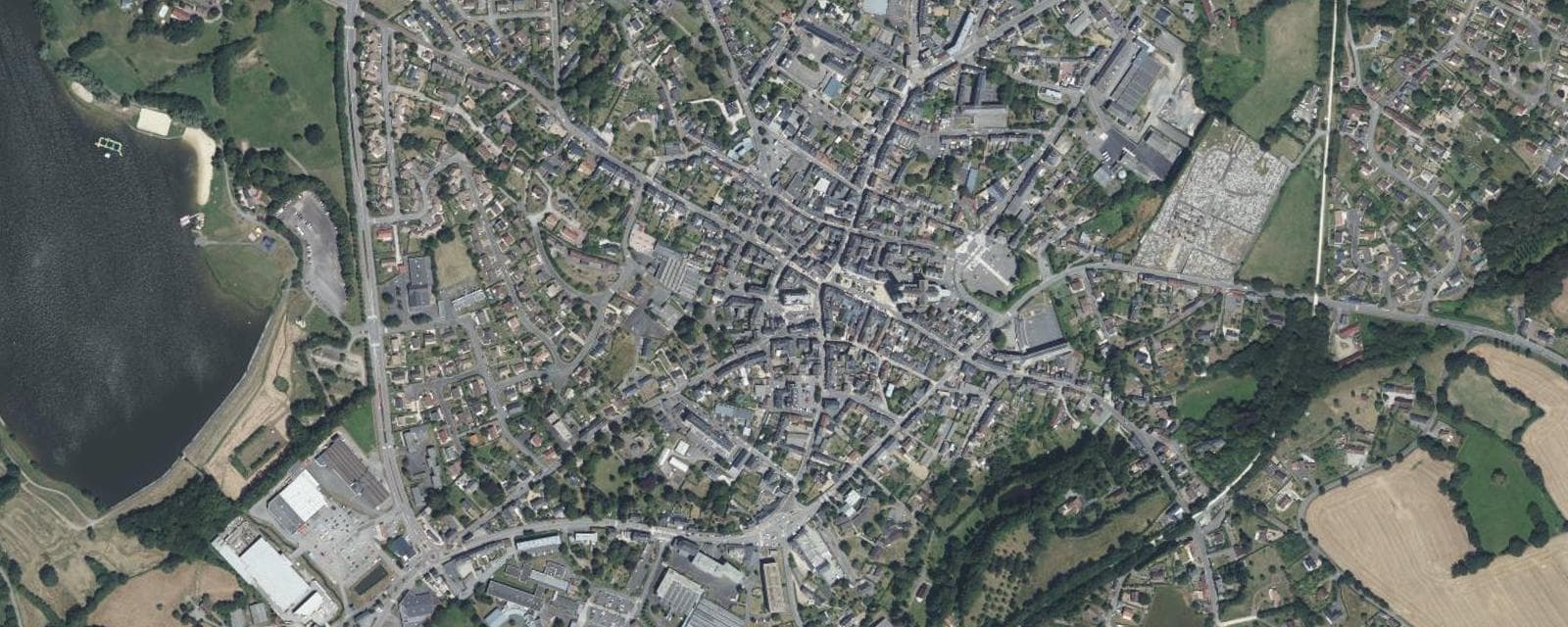 Vue aérienne de La Ferté Macé (Orne)