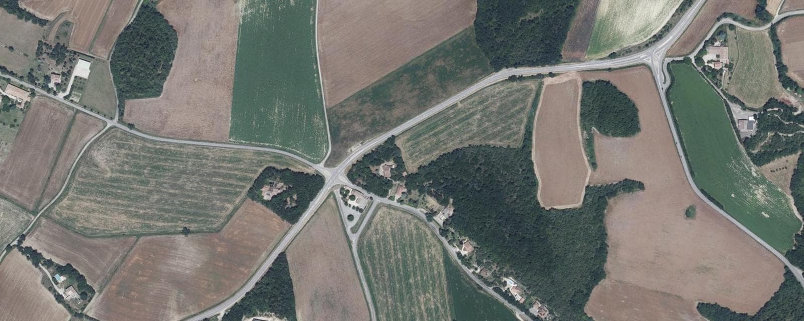 Vue aérienne de La Répara-Auriples (Drôme)