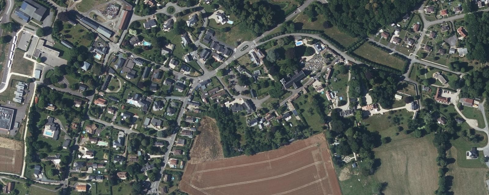 Vue aérienne de La Saussaye (Eure)